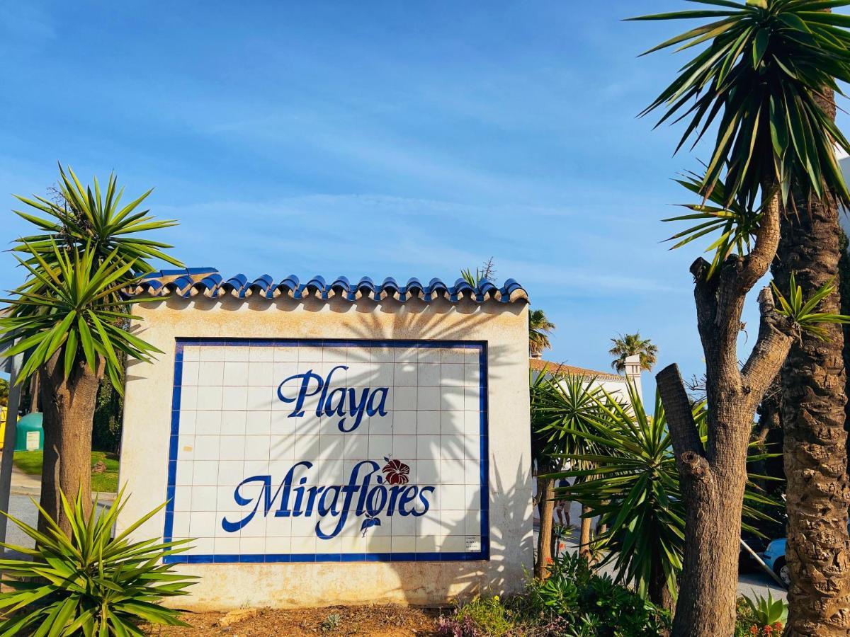 Miraflores, Beach Apartment, Apartamento En La Playa ! La Cala De Mijas Kültér fotó